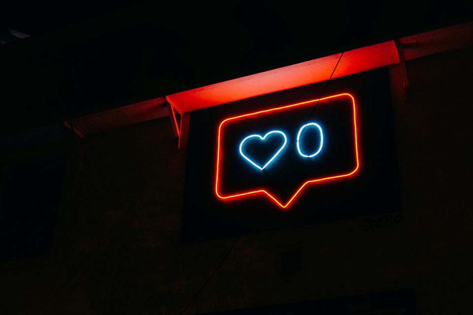 luz-neon-corazon