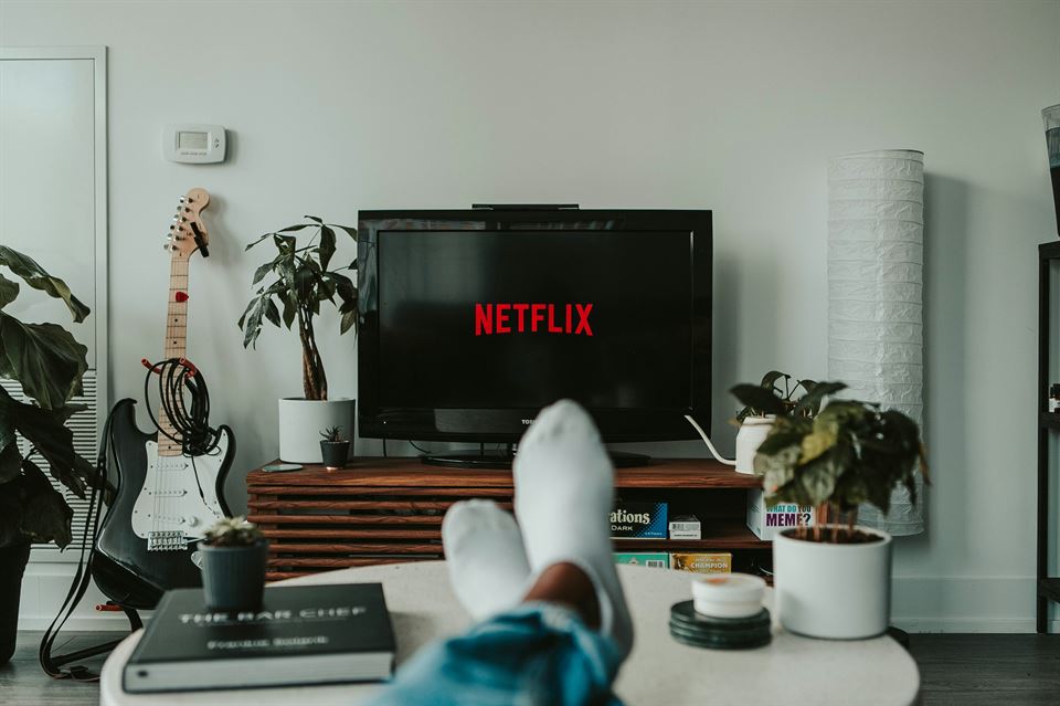 servicio-streaming-video-netflix-entretenimiento-en-el-alquiler-vacacional