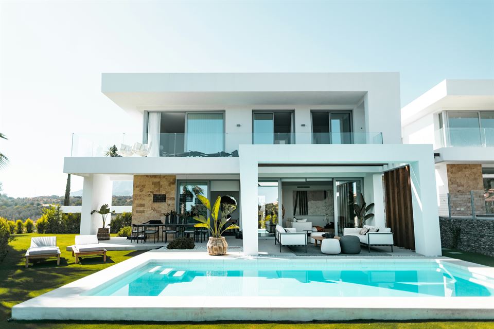 5 tips para preparar tu piscina de alquiler vacacional 2 piscina-villa