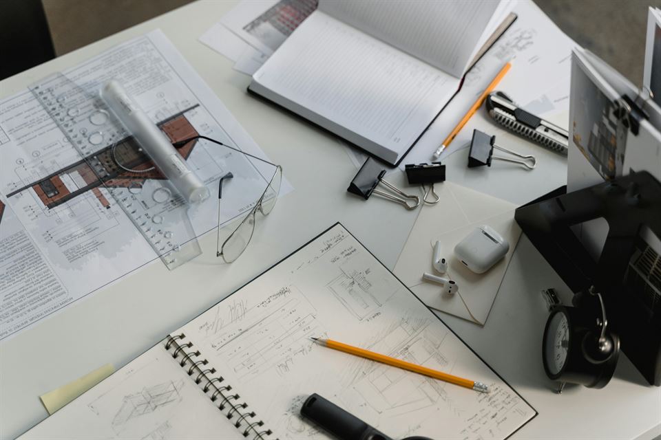Guía Definitiva del Alquiler Vacacional: Cómo Ser el Anfitrión Perfecto, Decorar y Renovar con Éxito 16 planos-permisos-obras