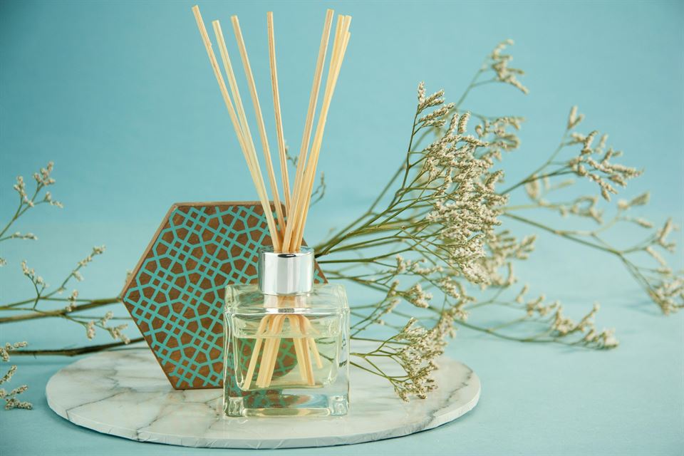 Guía Definitiva del Alquiler Vacacional: Cómo Ser el Anfitrión Perfecto, Decorar y Renovar con Éxito 11 aroma-mikado