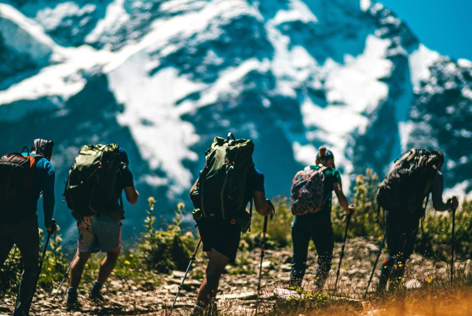 personas-excursion-paquetes-de-experiencias-para-los-huespedes