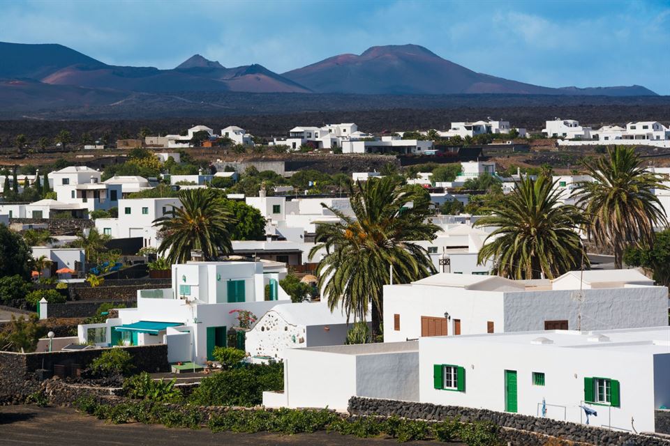 yaiza-pueblo-lanzarote