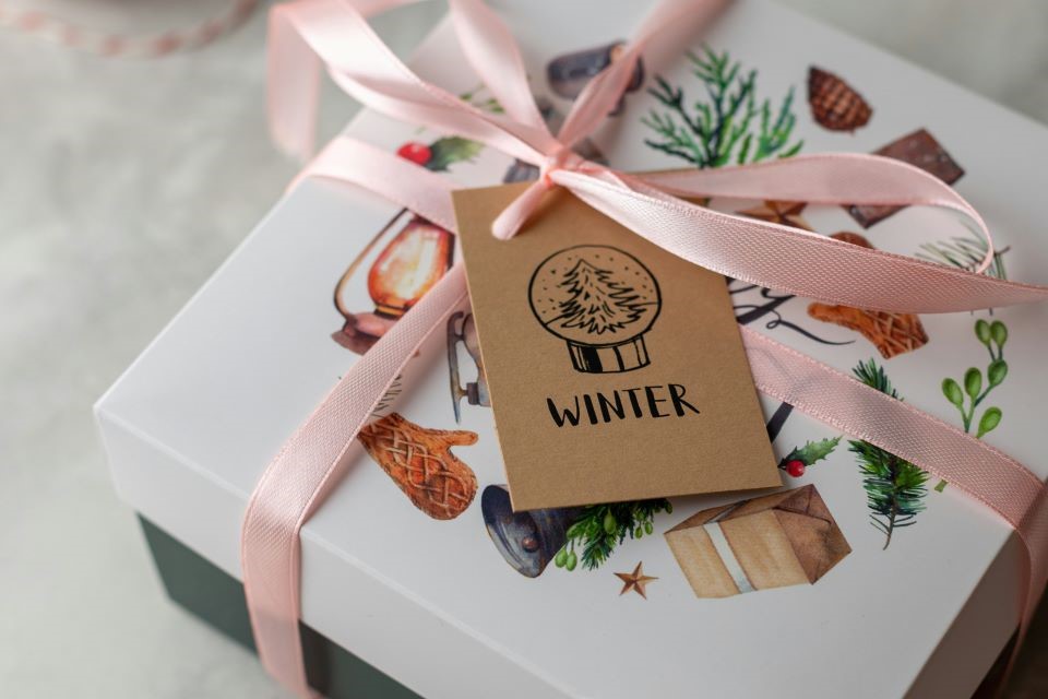 Guía Definitiva: Cómo Crear y Potenciar la Marca de tu Alquiler Vacacional 7 caja-regalos