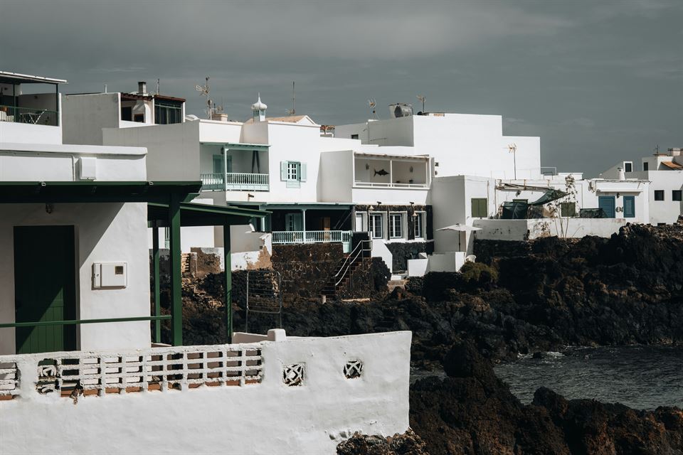 casas-pueblo-costero-lanzarote